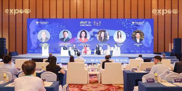 建设中国特色健康消费体系——第二届“全球医疗消费论坛”侧记